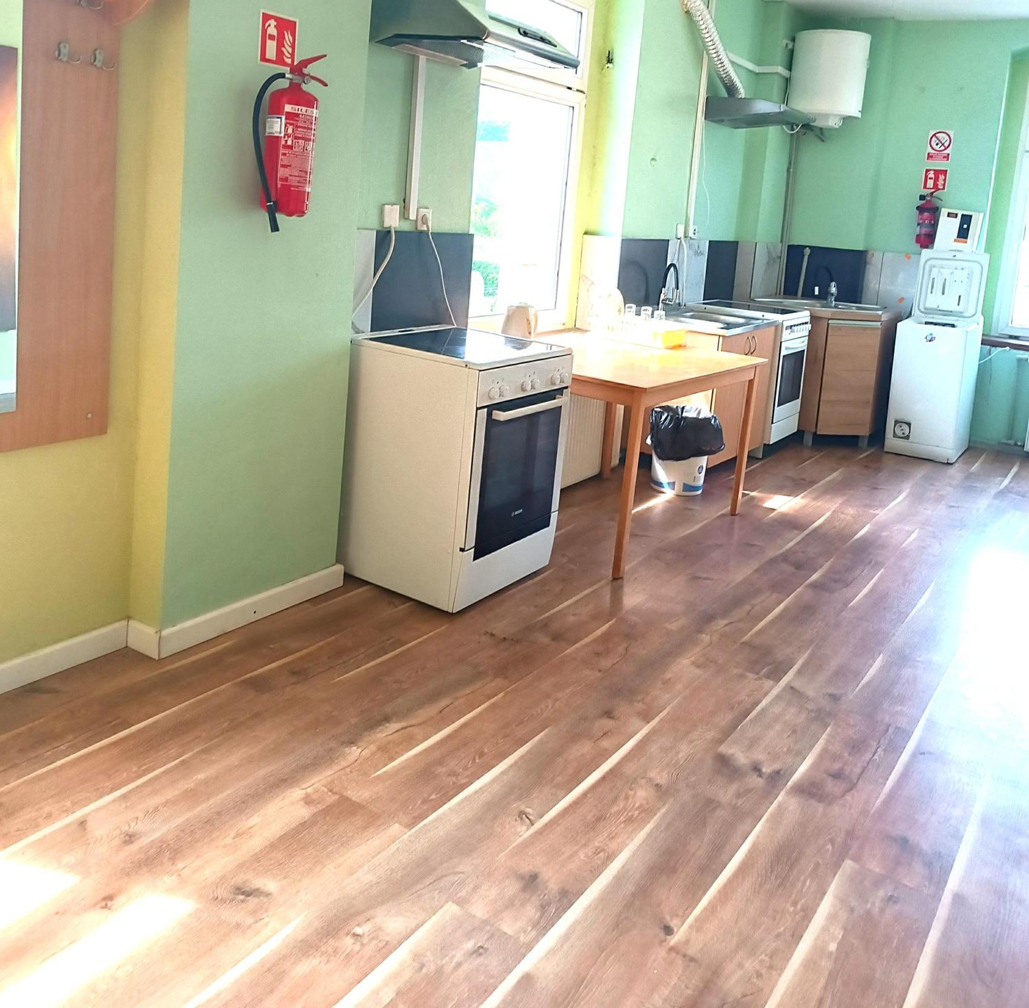 Hostel Krosnienska 12 Zielona Góra Zewnętrze zdjęcie